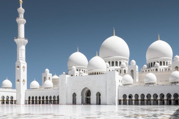 Grand Mosque – Abu Dhabi